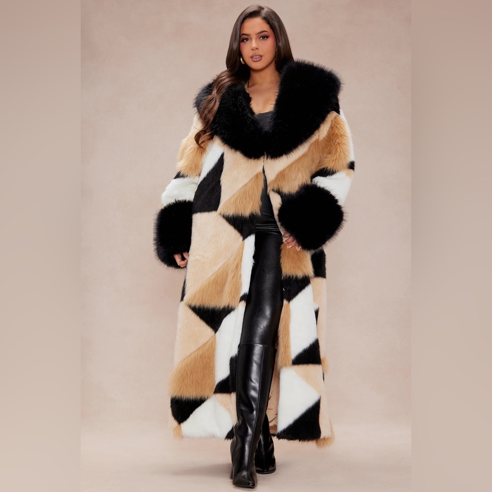 Geometric Patterned Fur Coat 1X